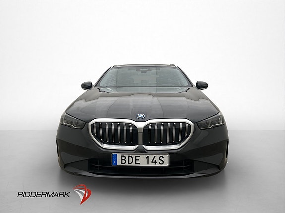 BMW 530e 2 of 30