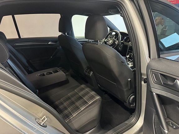 Volkswagen Golf I 11 of 22