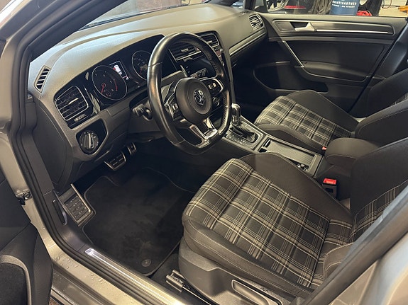 Volkswagen Golf I 12 of 22