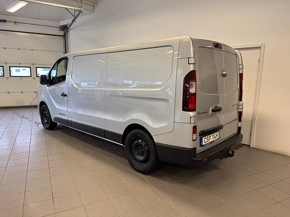 Renault Trafic 3 of 9