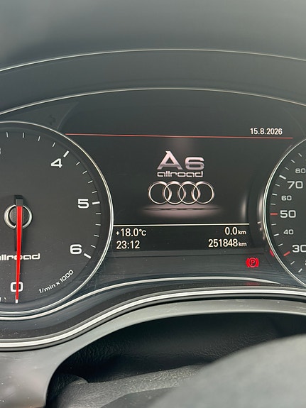 Audi A6 allroad 9 of 9