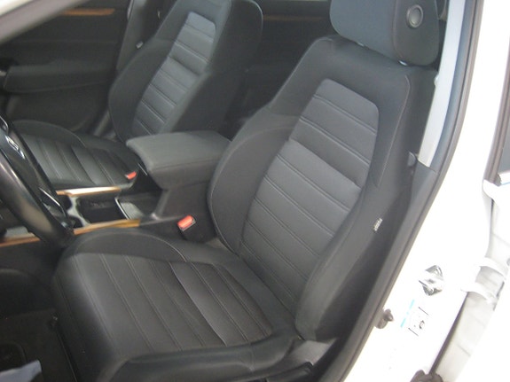 Honda CR-V 10 of 12