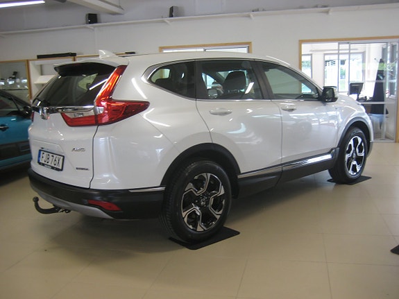 Honda CR-V 12 of 12