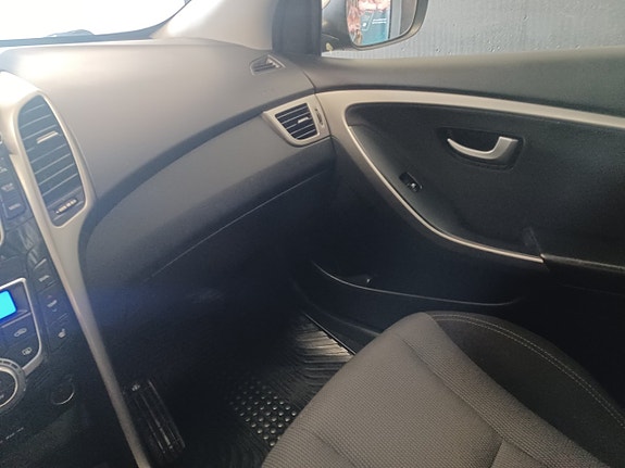 Hyundai i30 16 of 16