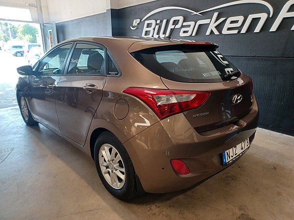 Hyundai i30 5 of 16