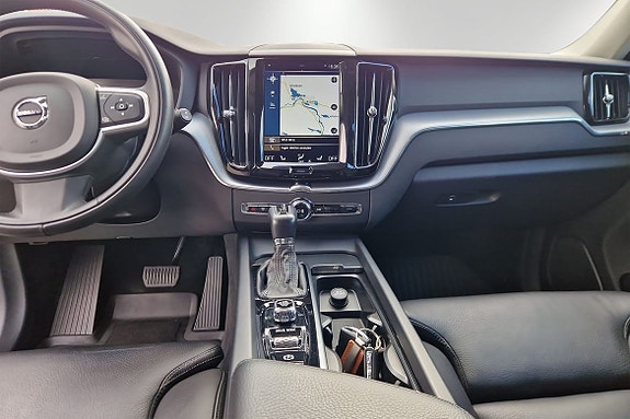 Volvo XC60 6 of 15