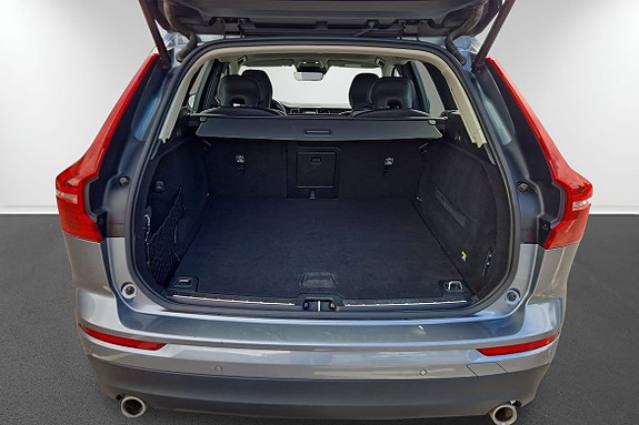 Volvo XC60 7 of 15