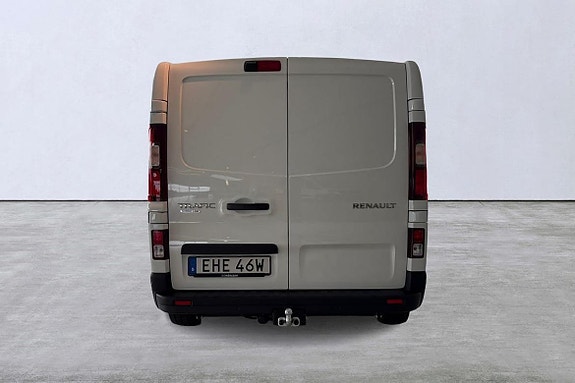 Renault Trafic 4 of 15