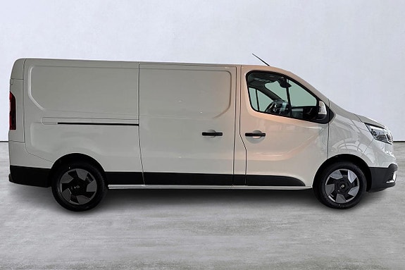 Renault Trafic 6 of 15