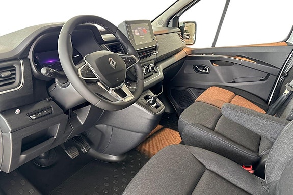 Renault Trafic 11 of 15