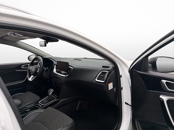 Kia XCeed 27 of 30