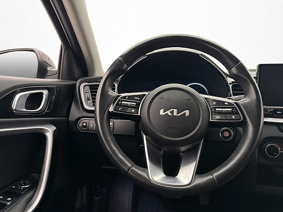 Kia XCeed 14 of 30