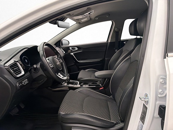 Kia XCeed 12 of 30