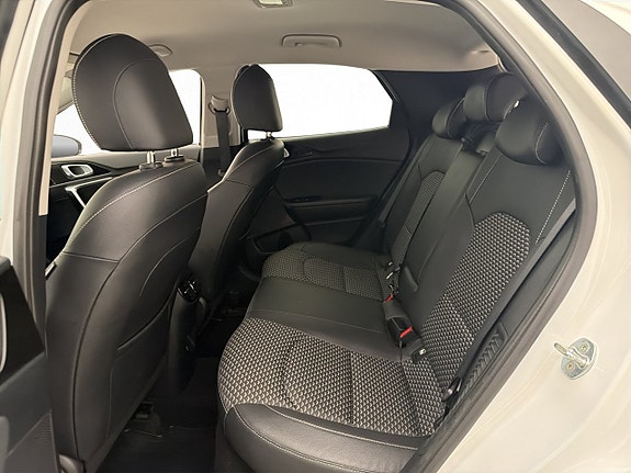 Kia XCeed 28 of 30