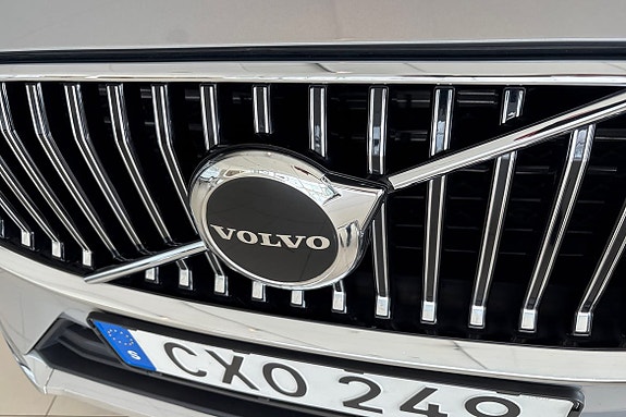 Volvo XC60 21 of 23