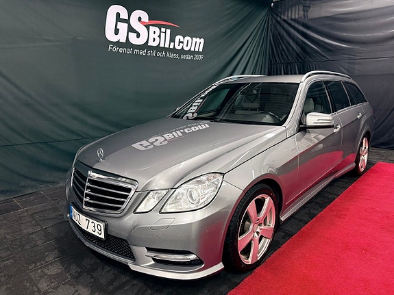Mercedes-Benz E250 2 of 12