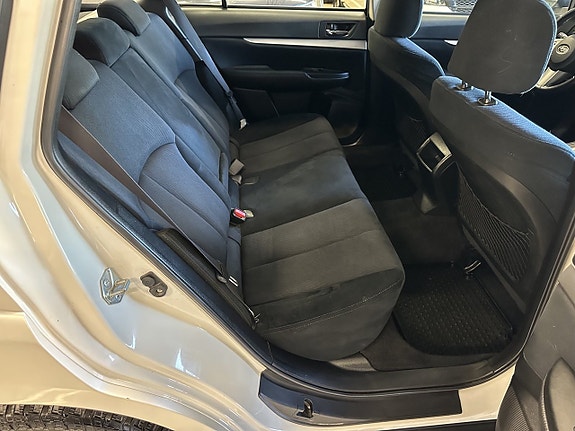 Subaru Outback 16 of 19