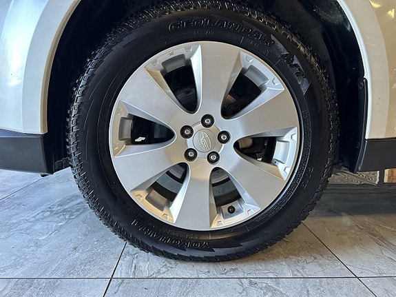 Subaru Outback 7 of 19