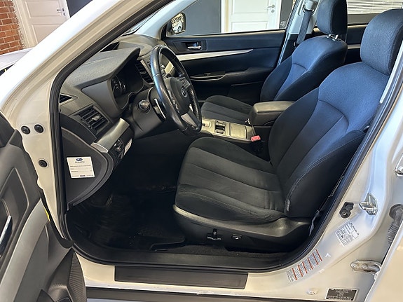 Subaru Outback 14 of 19