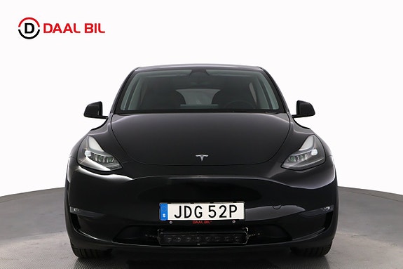 Tesla Model Y 2 of 26