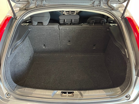 Volvo V40 23 of 23
