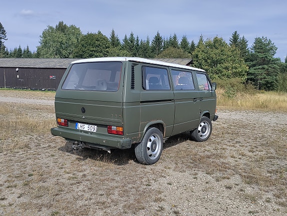 Volkswagen Transporter 3 of 5
