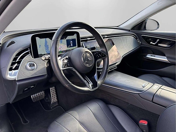 Mercedes-Benz E300 de 9 of 29