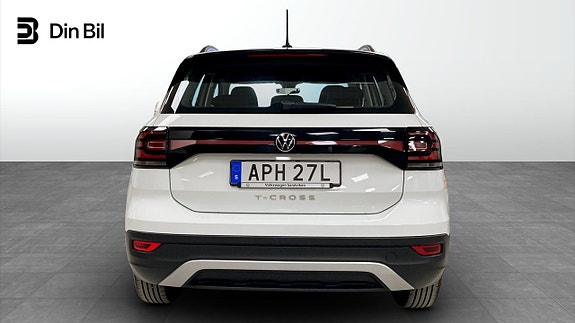 Volkswagen T-Cross 5 of 12