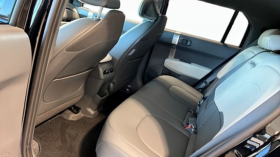 Kia EV3 9 of 12