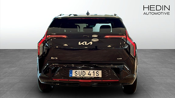 Kia EV3 5 of 12