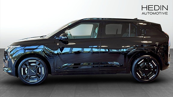 Kia EV3 4 of 12