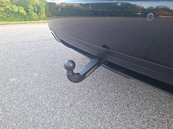 Porsche Cayenne 11 of 12