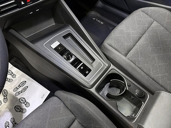 Volkswagen Golf I 18 of 22