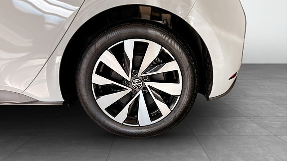 Volkswagen ID.3 Neo 6 of 12