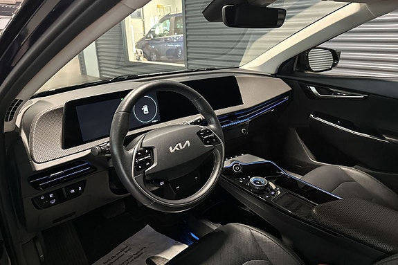 Kia EV6 7 of 25