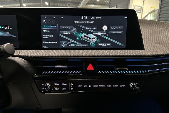 Kia EV6 16 of 25
