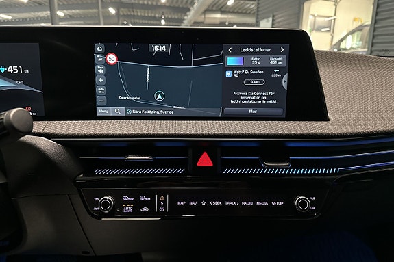 Kia EV6 13 of 25