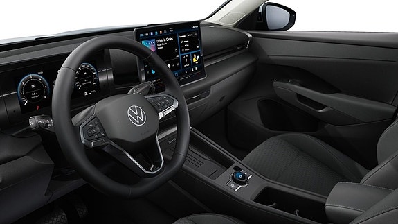 Volkswagen T-Roc 3 of 3