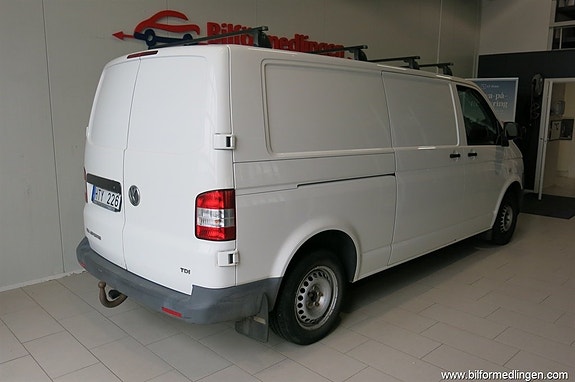 Volkswagen Transporter 6 of 17