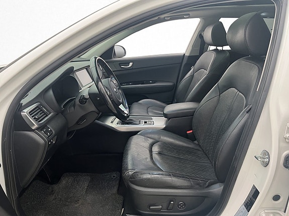 Kia Optima 14 of 30