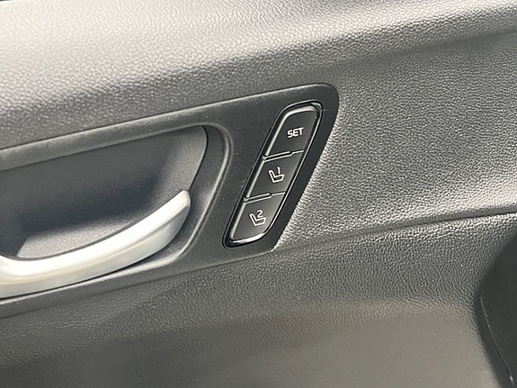 Kia Optima 17 of 30
