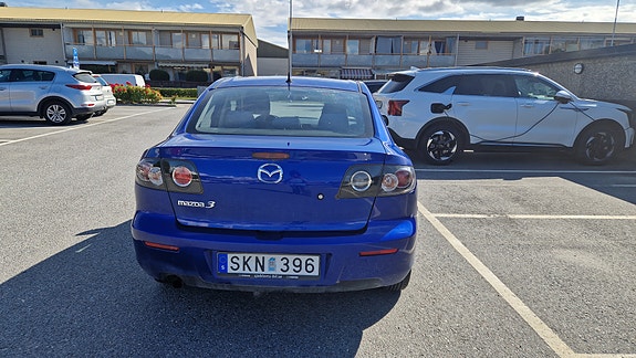 Mazda 3 4 of 9