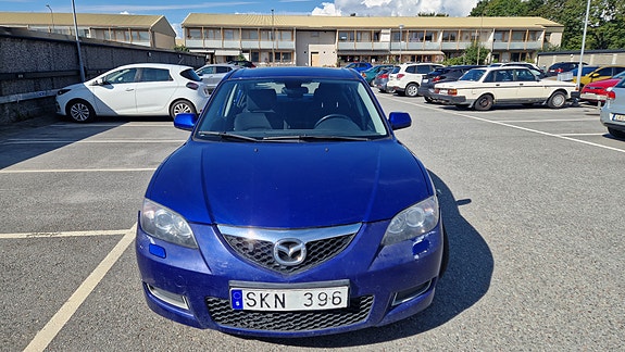 Mazda 3 3 of 9