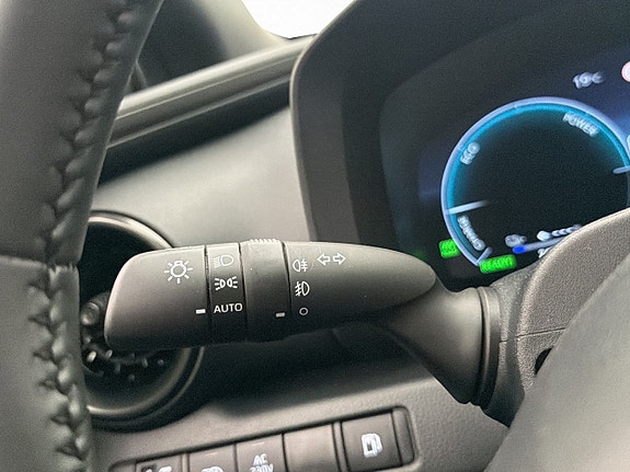 Toyota C-HR 25 of 30