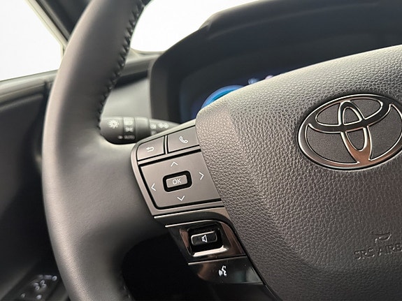 Toyota C-HR 18 of 30