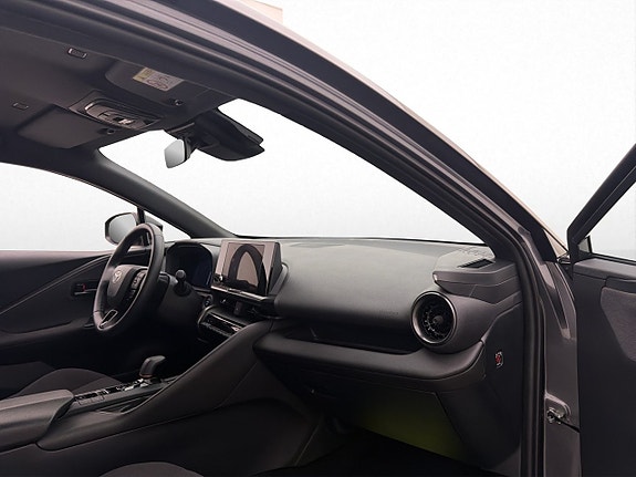 Toyota C-HR 15 of 30