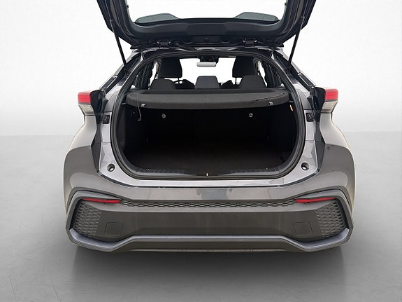Toyota C-HR 27 of 30