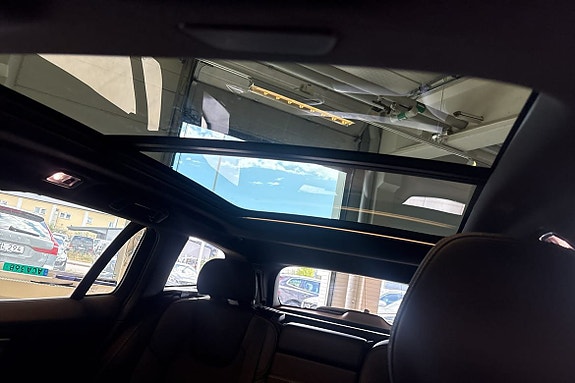 Volvo V60 27 of 27