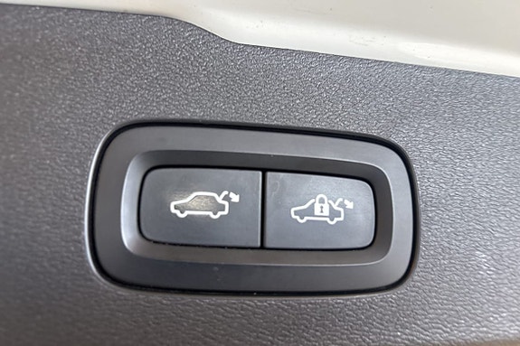 Volvo V60 15 of 27