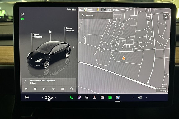 Tesla Model Y 10 of 22